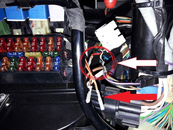 Dragged loose wires (white arrow) I do not know what these wires are for. Orange-red and red-orange is extension  there.(Red arrow)