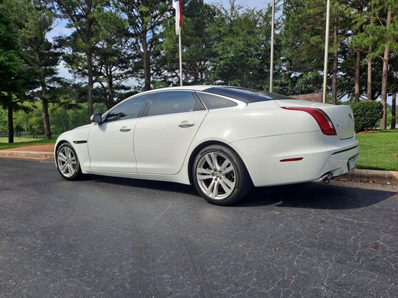 2012 Jaguar XJL Portfolio 5.0L