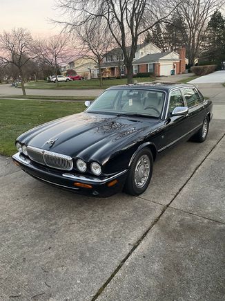 My ‘97 VDP needs new tires and, I’ve decided, new wheels. Was going to try to find a place to replace the rims, but turns out the corrosion isn’t purely cosmetics as slow air leaks keep popping up. How common/expensive is it to find more of these original wheel sets in good condition? Or more practically, what are some of the most popular after market options to preserve the original integrity of the vehicle? 