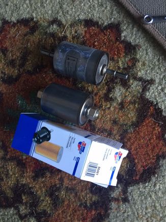 07 XK fuel filter and the supposed replacement and box