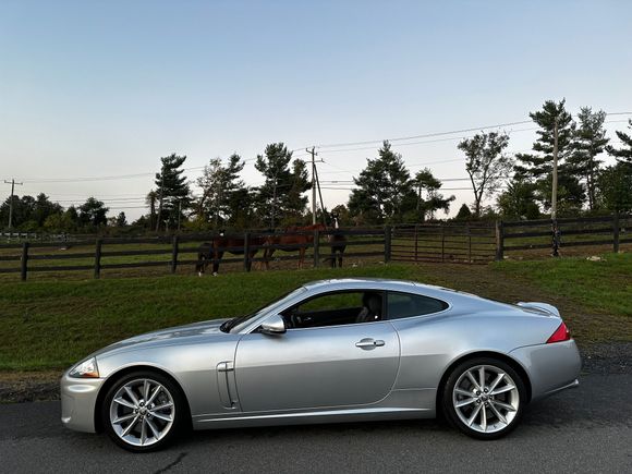 2010 XKR