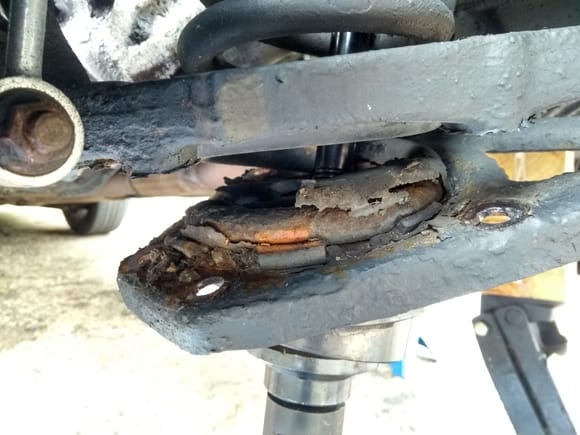 Rust around the bottom front spring... Doesn't look good... 