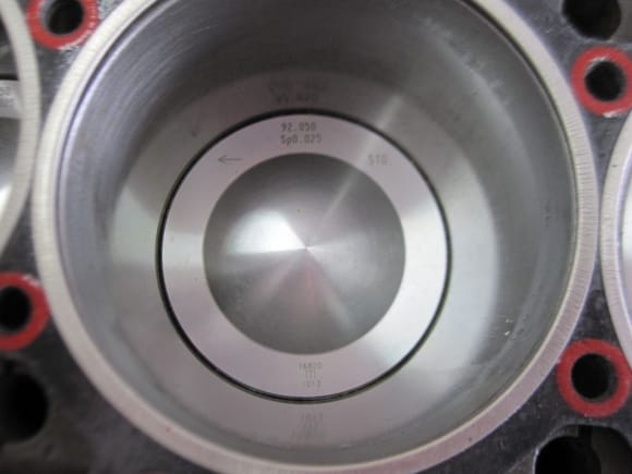 Picture within one of the cylinder bores - brand new pistons