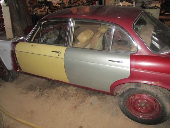 It's white, yellow, grey and even a bit of red!