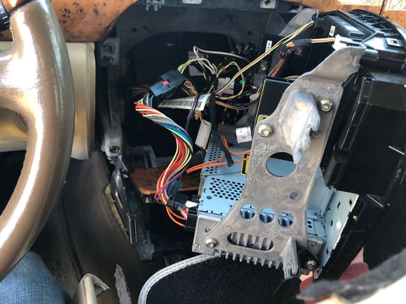 Behind the scenes. A little more wiring than normal as I have the Audio Connectivity Module installed. 