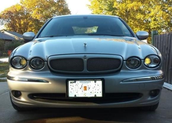 X Type Grill 2