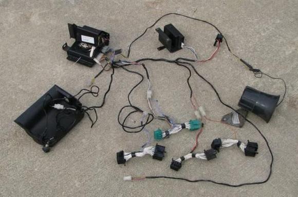 Complete RF Alarm system removed from 89 XJ6