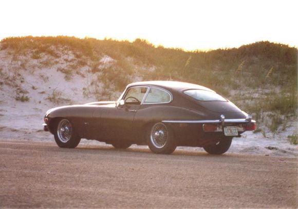 P2R28133 on beach - 1985