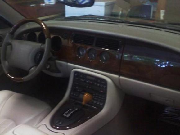 Jag interior