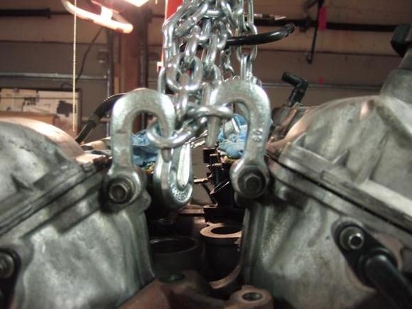 Hoist lift points (FRONT)