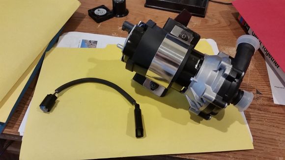 Completed pigtail and Bosch pump mounted to bracket