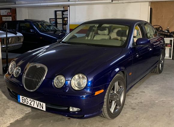 This is my S Type 4.2 V8