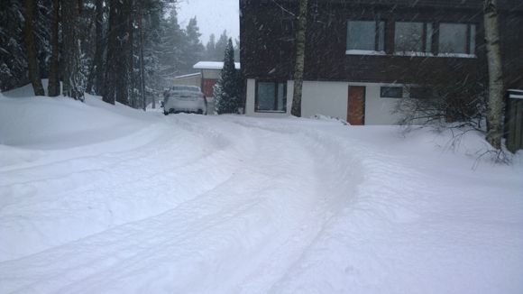 She really likes snow. RWD with studless winter tyres and a fair 20-30cm of white powder snow is a perfect combination for fun.