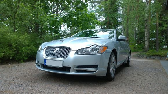 My Jaguar XF 2.7D -08 just after a detailing