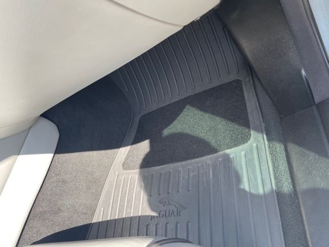 2004 Jaguar XJ8 - 2004 XJ8 VDP SWB - Rear Entertainment Package - Used - VIN SAJWA74C64SG23772 - 131,000 Miles - 8 cyl - 2WD - Automatic - Sedan - Gray - Tampa, FL 33702, United States