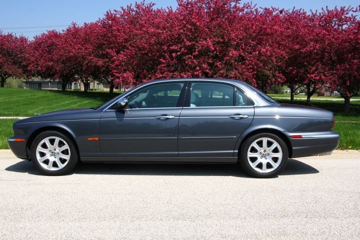 2004 Jaguar Vanden Plas - 2004 XJ Vanden Plas--one owner very low milage - Used - VIN SAJWA74C54SG20863 - 36,420 Miles - 8 cyl - 2WD - Automatic - Sedan - Gray - Saint Joseph, MI 49085, United States