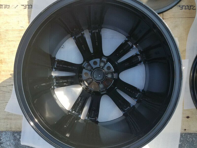 Wheels and Tires/Axles - OEM Jaguar "Toba" 19 Inch - Staggered Rims - W/TPMS - New - All Years Jaguar All Models - Toronto, ON L7A0T7, Canada