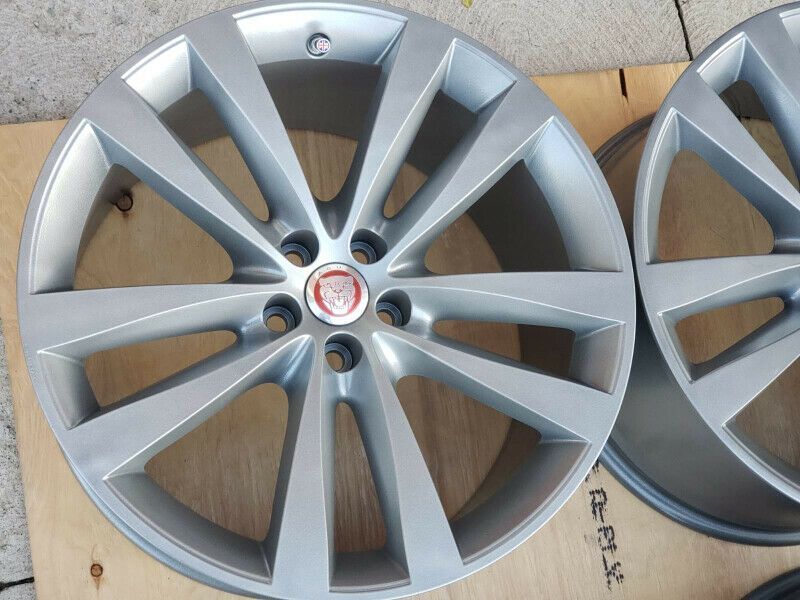 Wheels and Tires/Axles - ORIGINAL Jaguar "Venom" 20 Inch - Staggered Rims - W/TPMS Sensor - New - All Years Jaguar All Models - Toronto, ON L7A0T7, Canada
