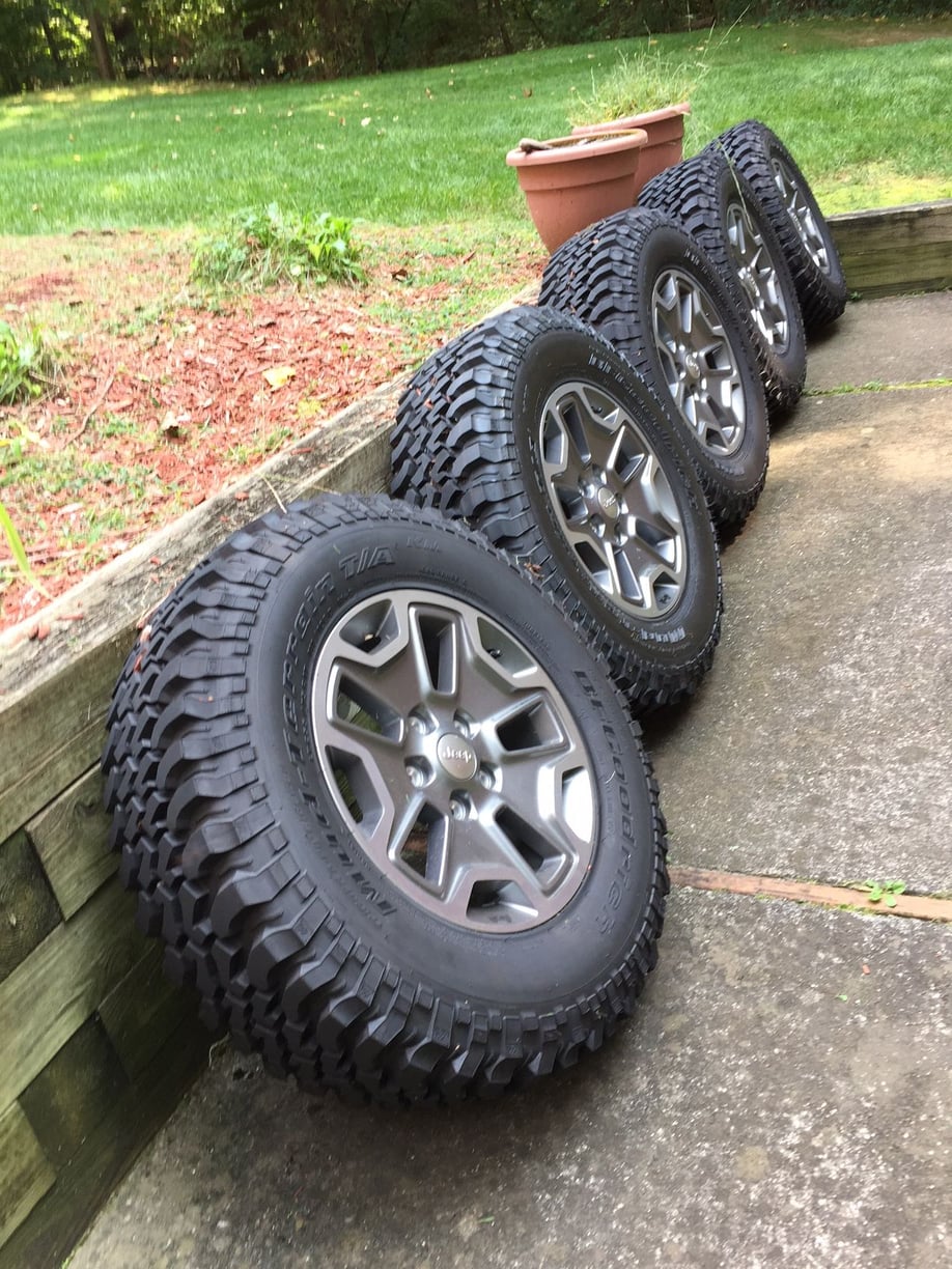 Wheels and Tires/Axles - 2017, 5 Rubicon Wheels, tires and TPMS Only 500 miles. $1200 pick up only Northern NJ - Used - 2007 to 2018 Jeep Wrangler - Montville, NJ 07082, United States