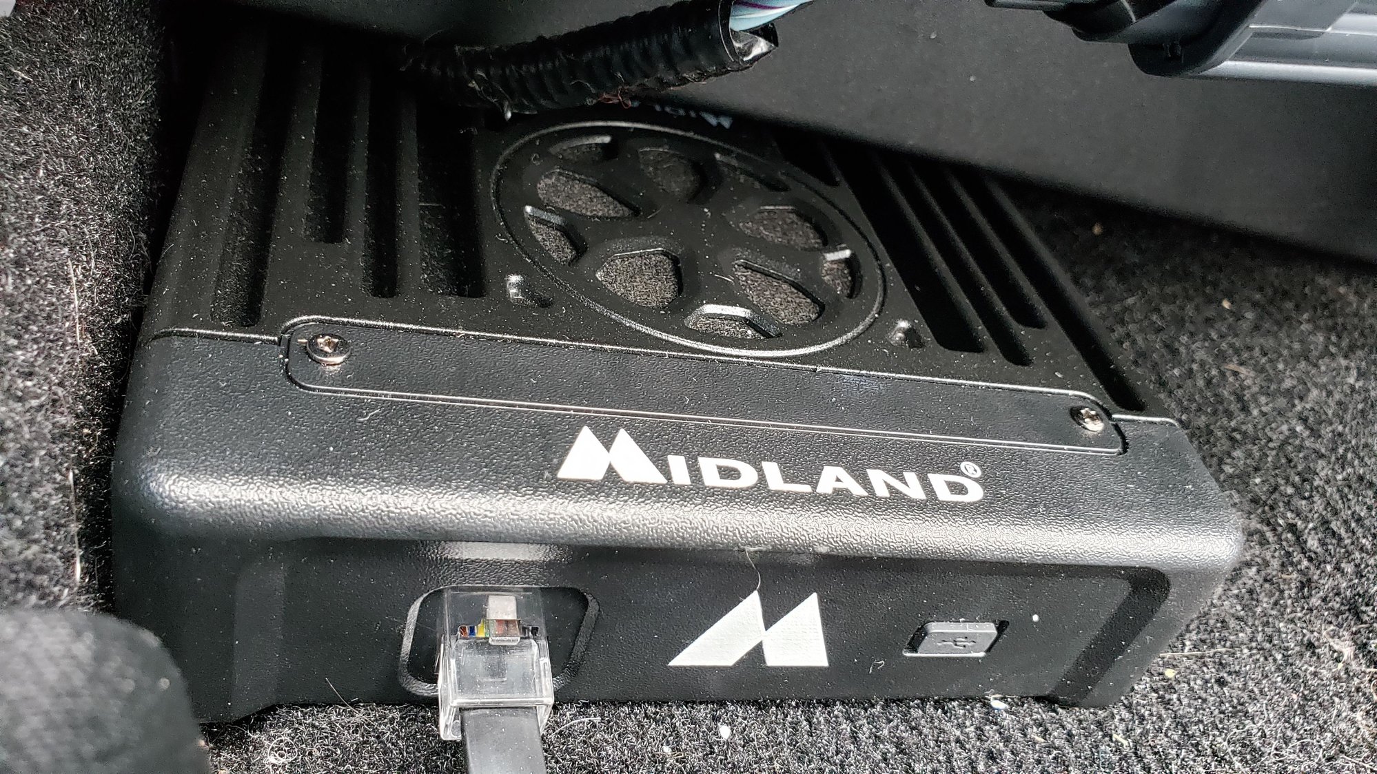 Midland MXT575 GMRS Micro Mobile Radio The top
