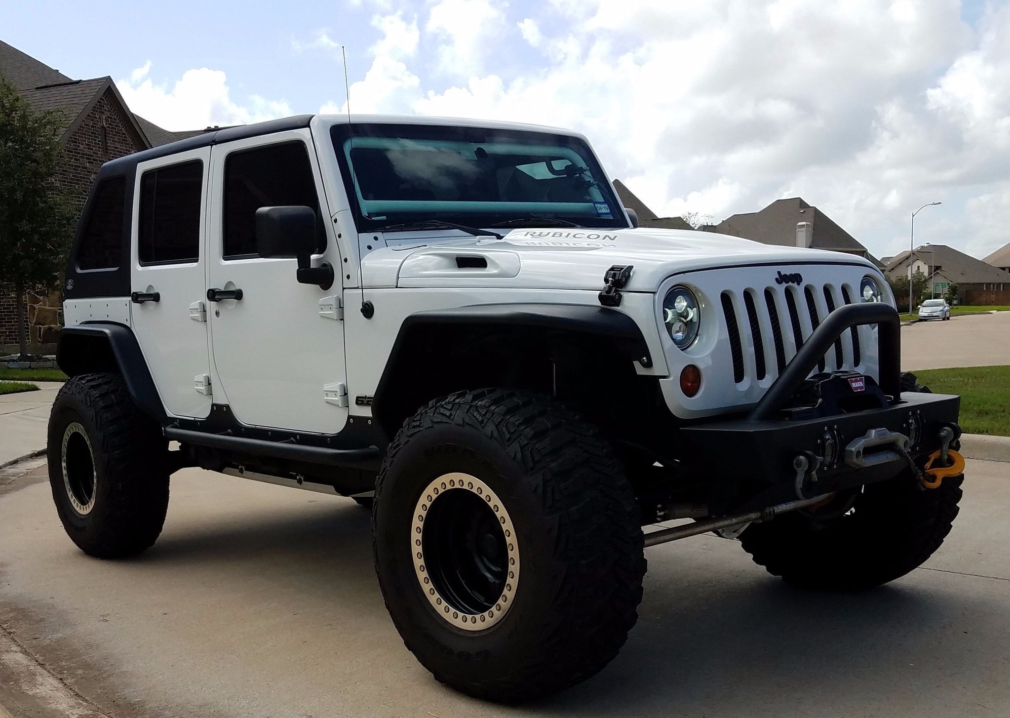 2012 Jeep Wrangler - Hauk Offroad 2012 Rubicon with Motech v8 swap - Used - VIN 1C4HJWFG4CL162420 - 31,000 Miles - 8 cyl - 4WD - Automatic - White - Richmond, TX 77407, United States