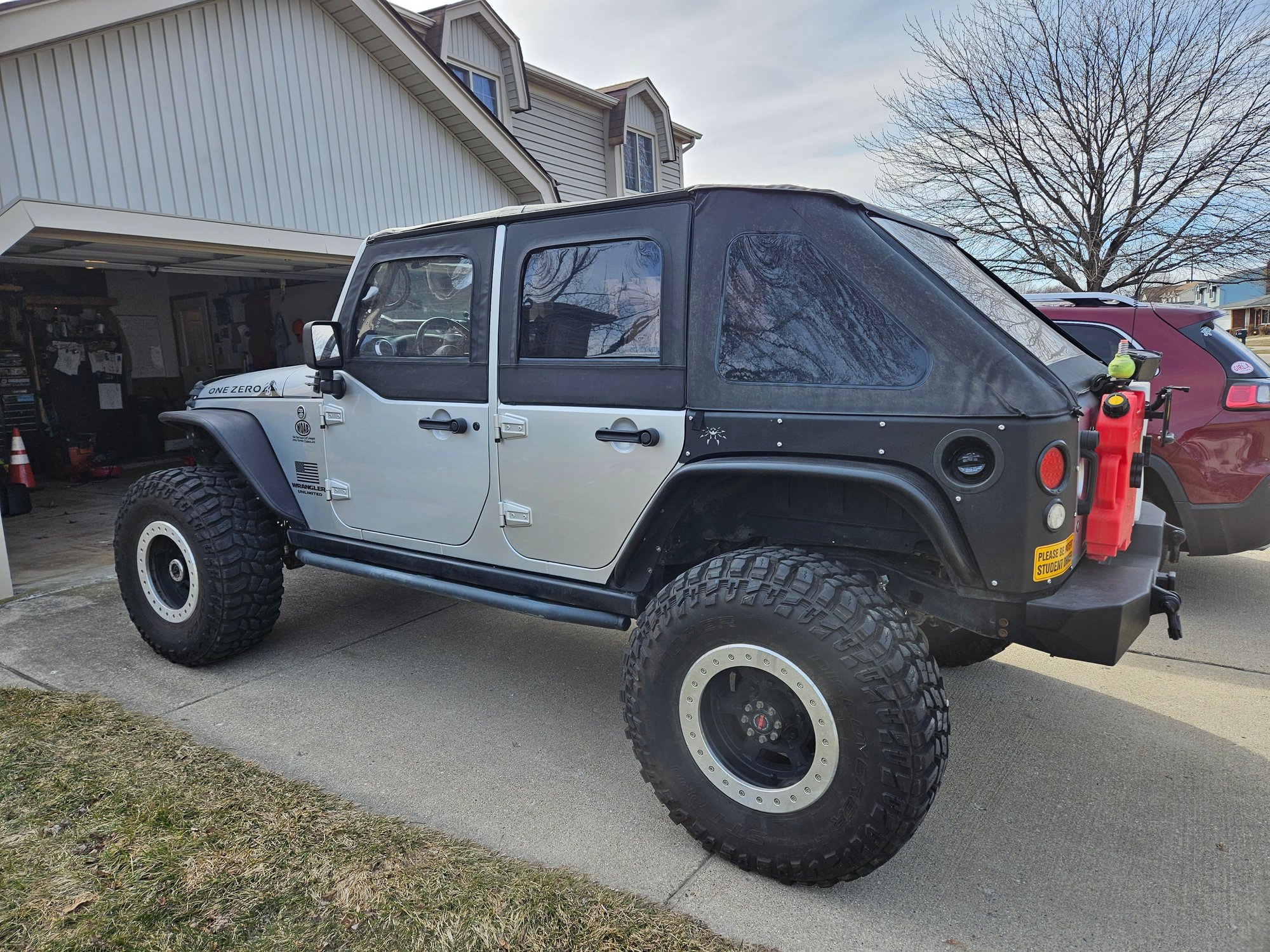 2012 Jeep Wrangler - 2012 Jeep Wrangler Unlimited Rubicon w/Manual trans - 57k miles - Used - VIN 1C4HJWFG1CL107102 - 57,000 Miles - 6 cyl - 4WD - Manual - SUV - Silver - Canton, MI 48187, United States