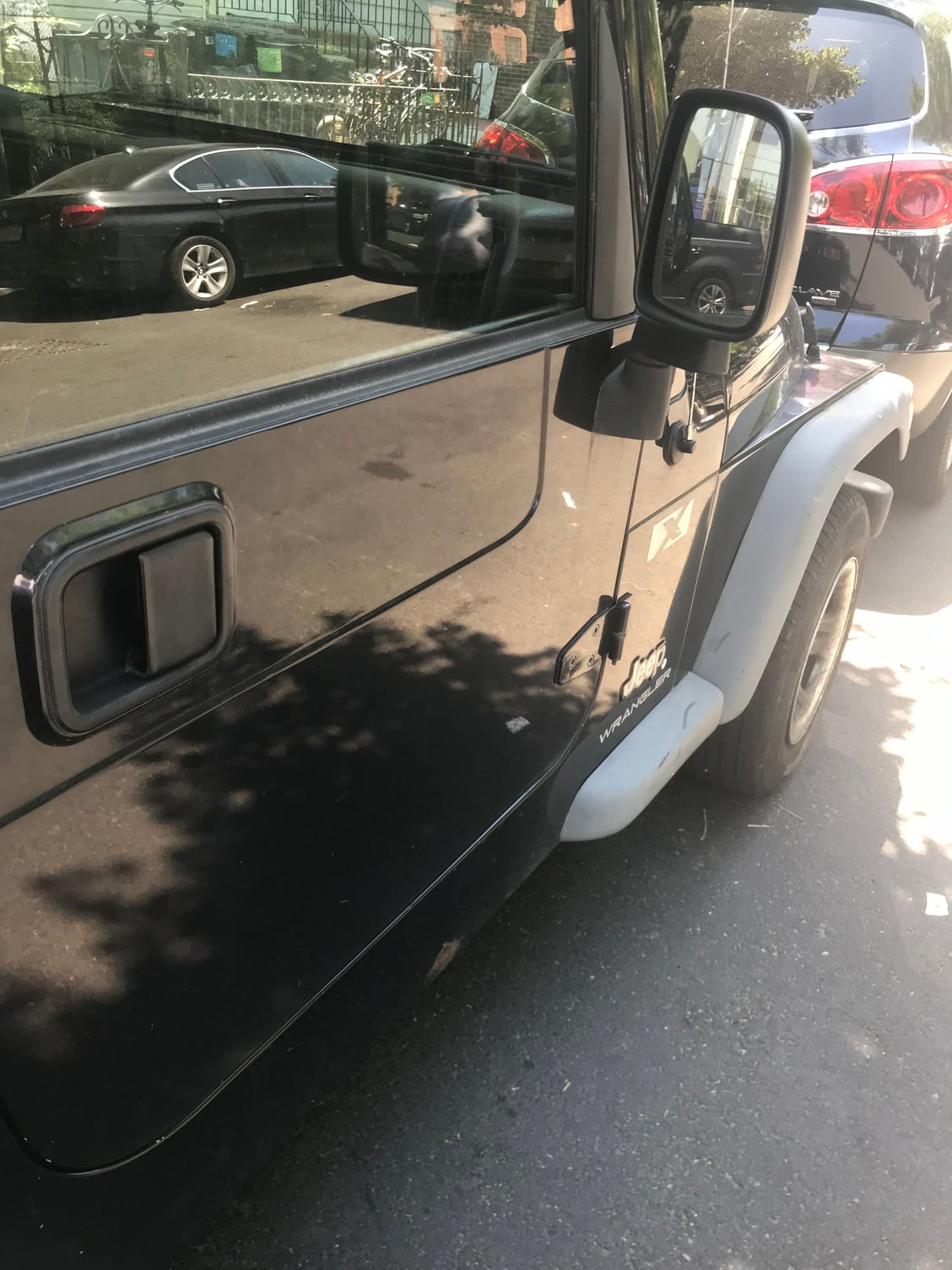2005 Jeep Wrangler - 2005 Jeep Wrangler X for Sale - NYC area - Used - VIN 1J4FA39S65P349492 - 112,000 Miles - 6 cyl - 4WD - Automatic - SUV - Black - Brooklyn, NY 11213, United States