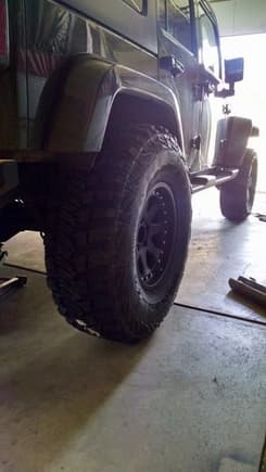 mounting (37s rear - 33s front)