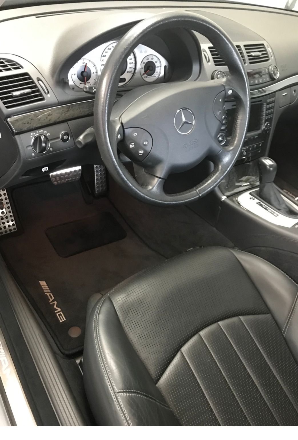 2006 Mercedes-Benz E55 AMG - 2006 E55, Iridium Silver on charcoal, 52k miles - Used - VIN WDBUF76J36A878029 - 52,000 Miles - 8 cyl - 2WD - Automatic - Sedan - Silver - Crownsville, MD 21032, United States