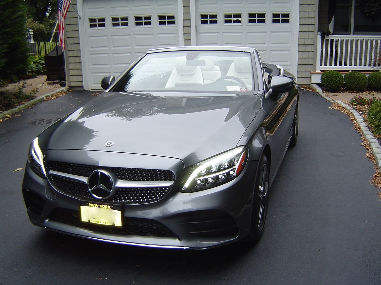 2019 Mercedes-Benz C300 - LEASE TAKE OVER - 2019 MB C300 4MATIC Convertible - Used - VIN WDDWK8EB4KF905702 - 4,200 Miles - 4 cyl - AWD - Automatic - Convertible - Gray - Huntington, NY 11743, United States