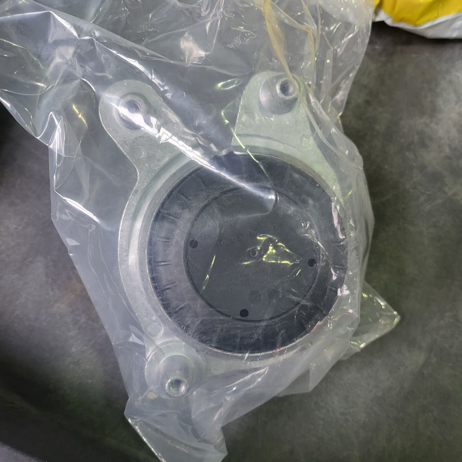 Drivetrain - M177 / W213 Motor mount A2132408000 - right side - NEW, OEM, GENUINE MERCEDES - New - -1 to 2025  All Models - New York, NY 10003, United States