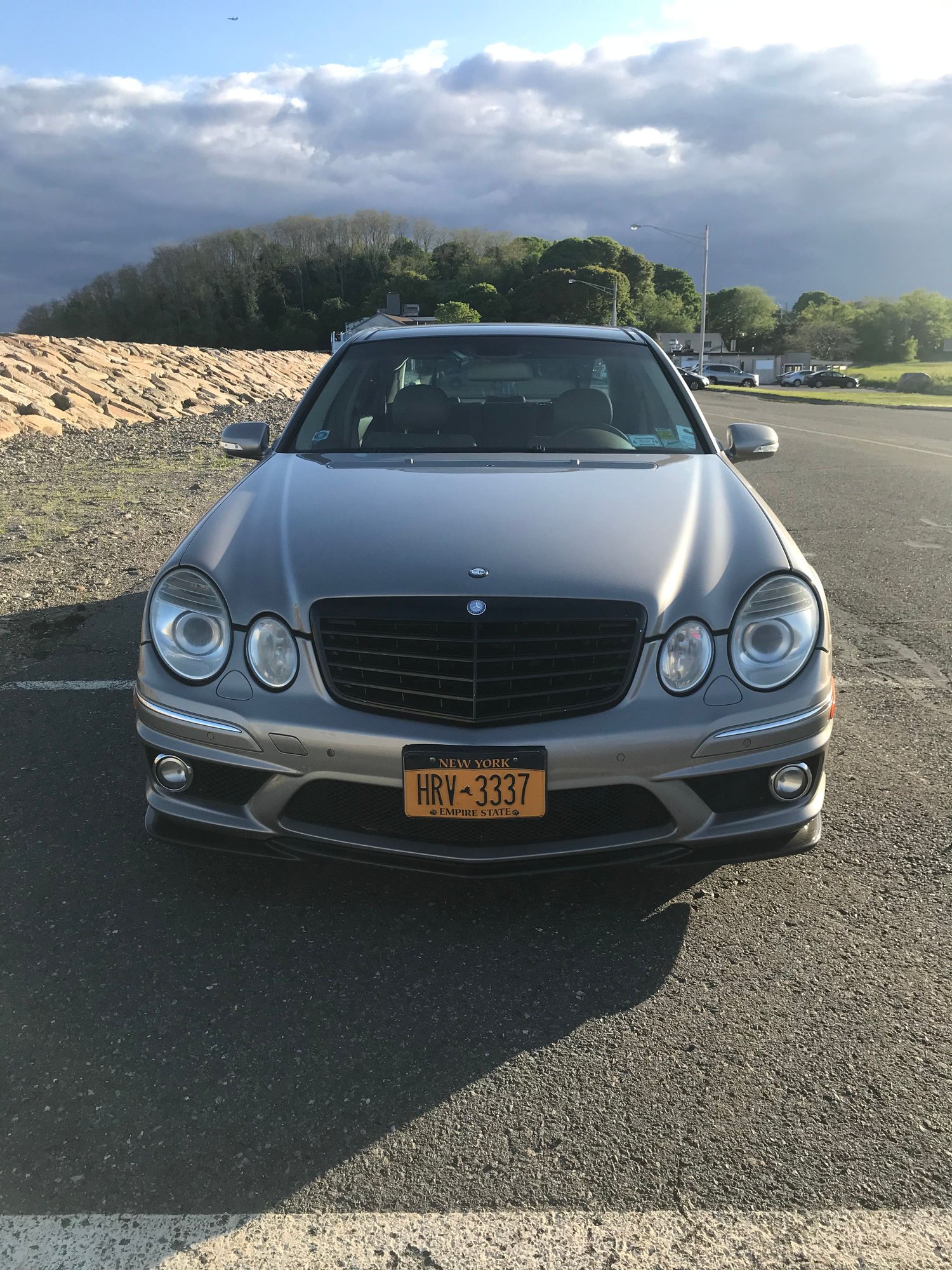 2007 Mercedes-Benz E63 AMG - 2007 E63 AMG - Used - VIN WDBUF77X17B074035 - 124,500 Miles - 8 cyl - 2WD - Automatic - Sedan - Beige - North Arlington, NJ 07031, United States