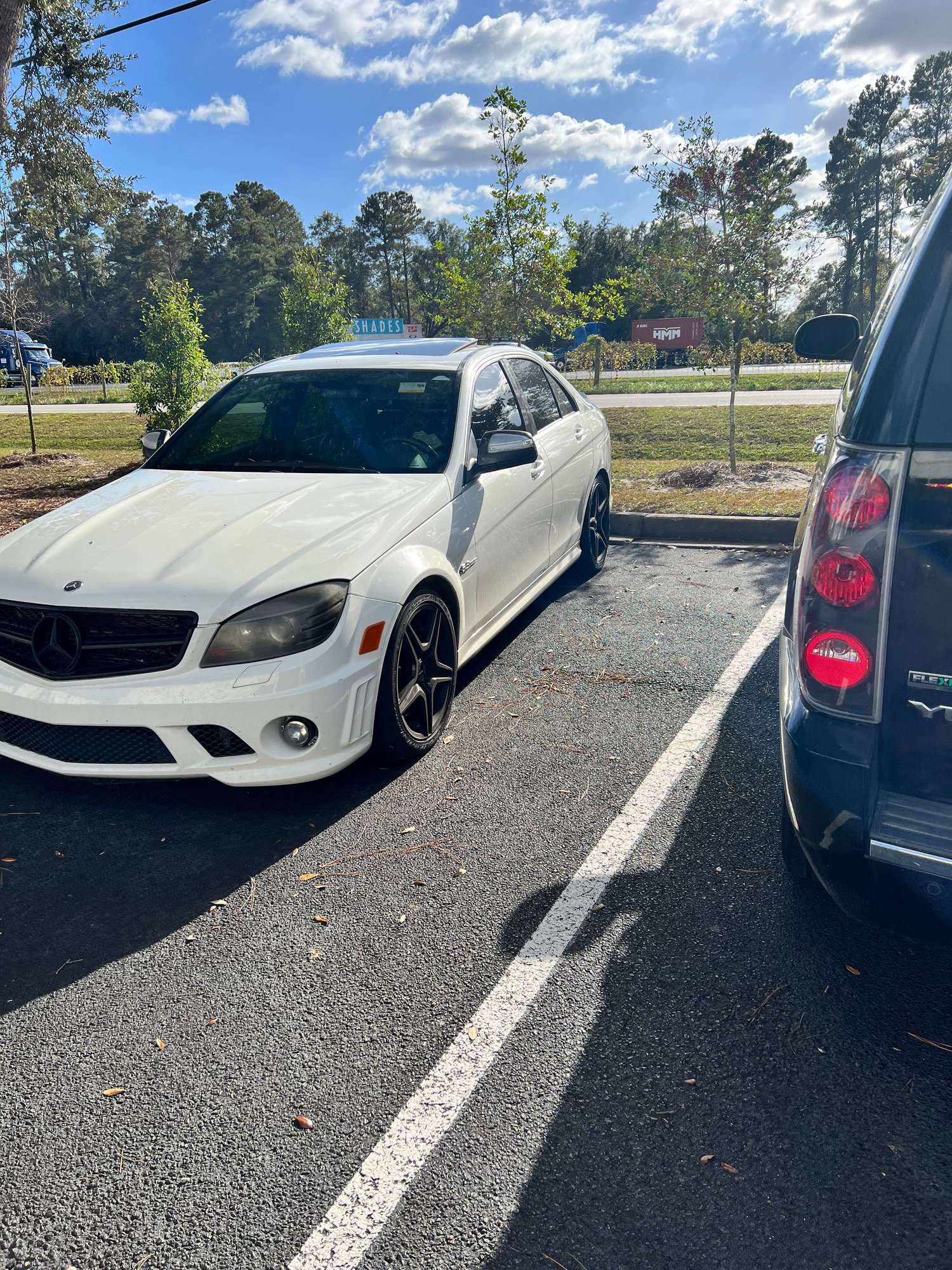Exterior Body Parts - 2009 c63 Front bumper **Need** - New or Used - 2008 to 2011 Mercedes-Benz C36 AMG - Summerville, SC 29486, United States