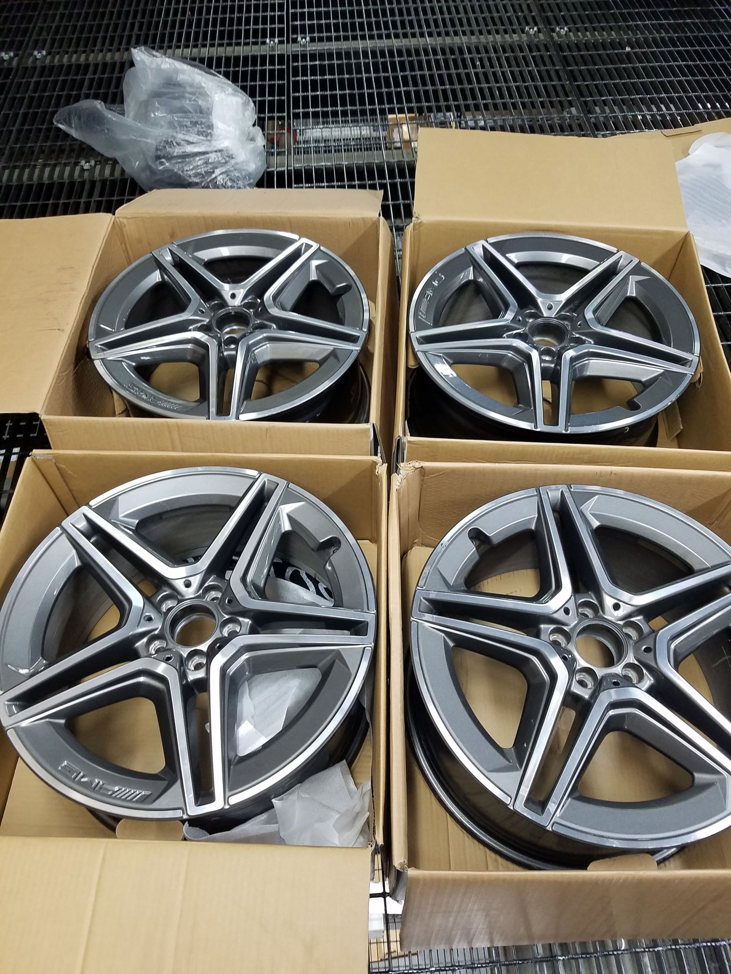 Wheels and Tires/Axles - W167 2020 GLE AMG WHEELS SET OF 4 - Used - 0  All Models - Dallas, TX 75021, United States