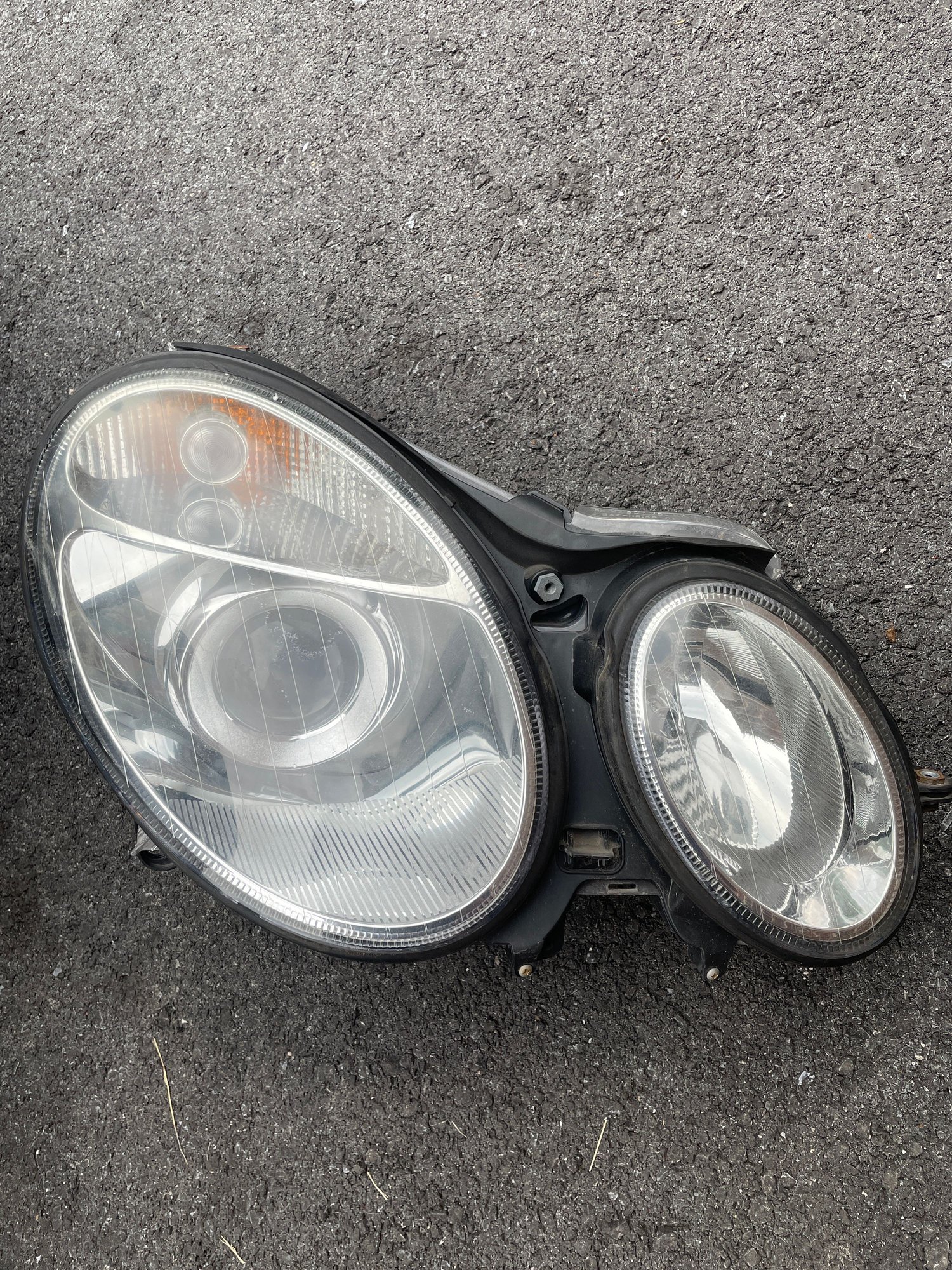 Lights - W211 headlights - Used - 2002 to 2006 Mercedes-Benz E-Class - Hummelstown, PA 17036, United States