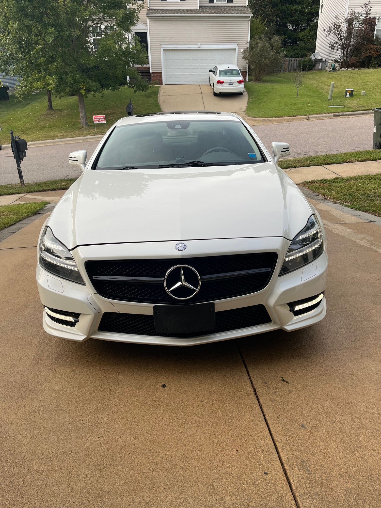 2012 Mercedes-Benz CLS550 - 2012 Diamond white CLS550 4matic stage one tuned - Used - VIN WDDLJ9BB0CA050060 - 73,000 Miles - 8 cyl - AWD - Automatic - Sedan - White - Raleigh, NC 27614, United States