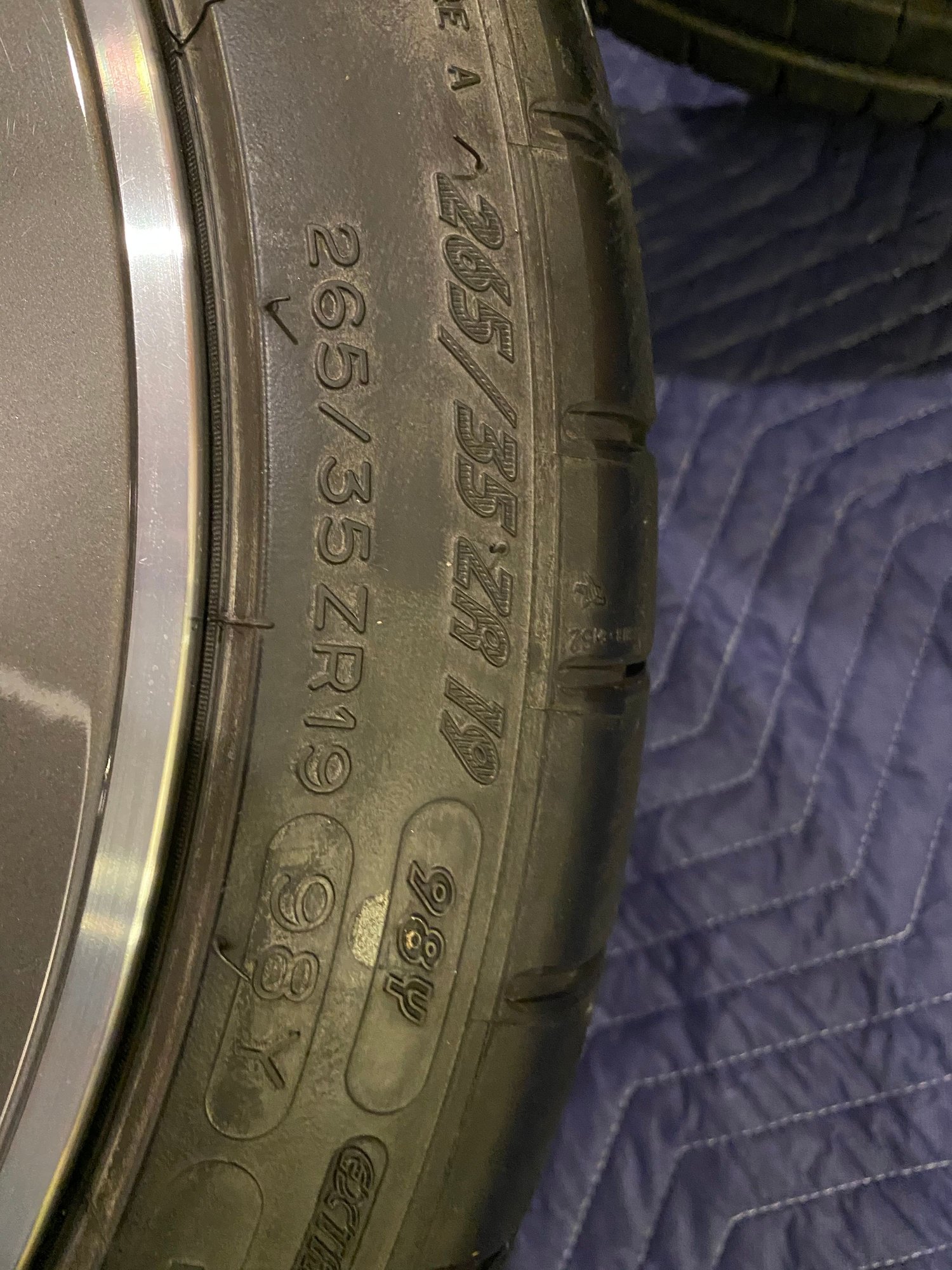 Wheels and Tires/Axles - 19 Inch Wheels Original C63 C63S AMG Sedan W205 W204 Complete Set - Used - 2008 to 2020 Mercedes-Benz C63 AMG - Huntsville, AL 35824, United States