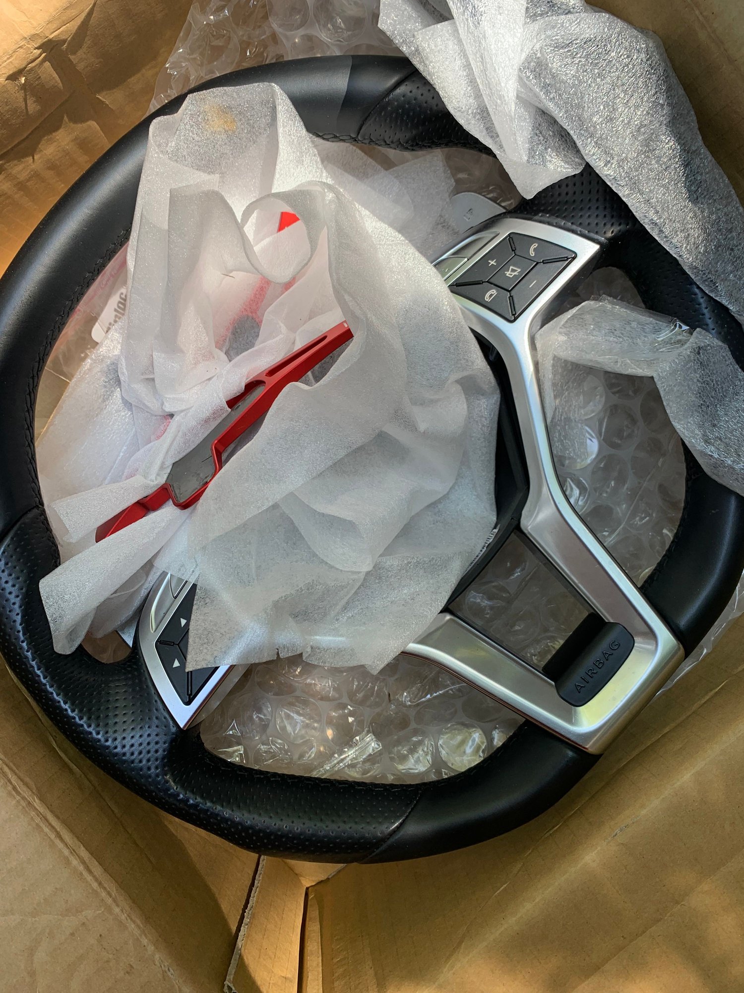 Interior/Upholstery - W204 c63 steering wheel - Used - 2008 to 2015 Mercedes-Benz C63 AMG - Staten Island, NY 10301, United States