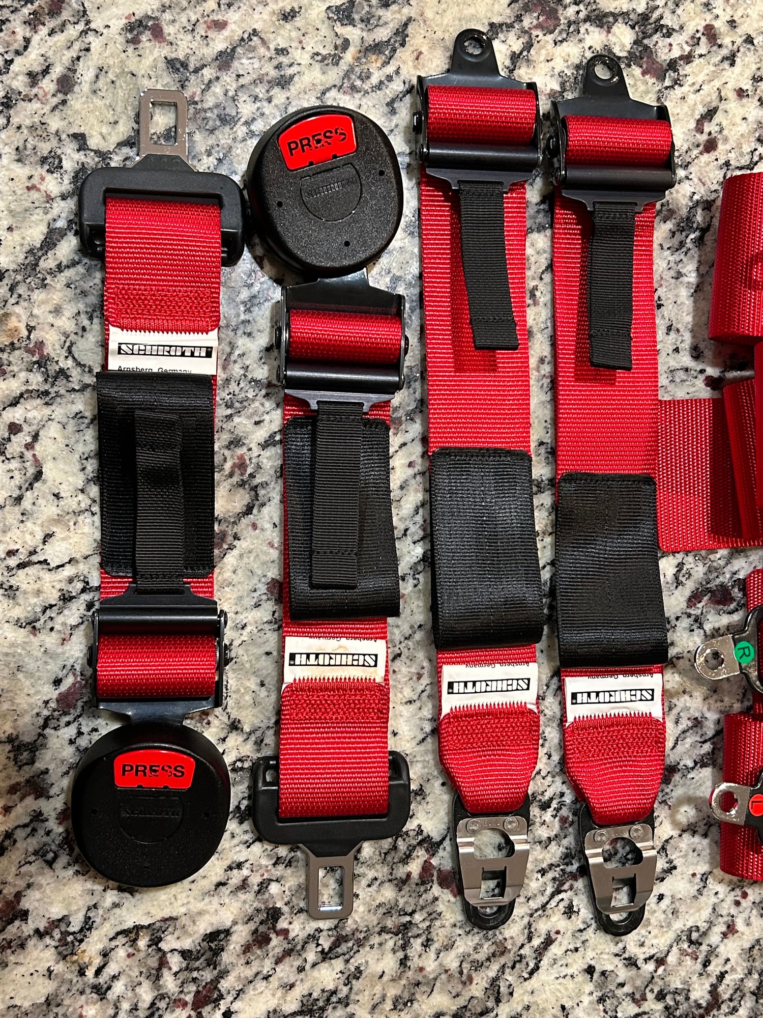 Interior/Upholstery - AMG GT 4 Point Harnesses - Used - 2015 to 2023 Mercedes-Benz AMG GT - Miami, FL 33111, United States