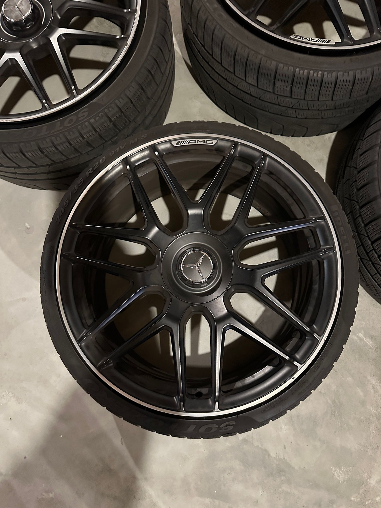 Wheels and Tires/Axles - OEM black cross forged W213 E63s wheels - Used - 2018 to 2024 Mercedes-Benz E63 AMG S - Vernon Hills, IL 60061, United States