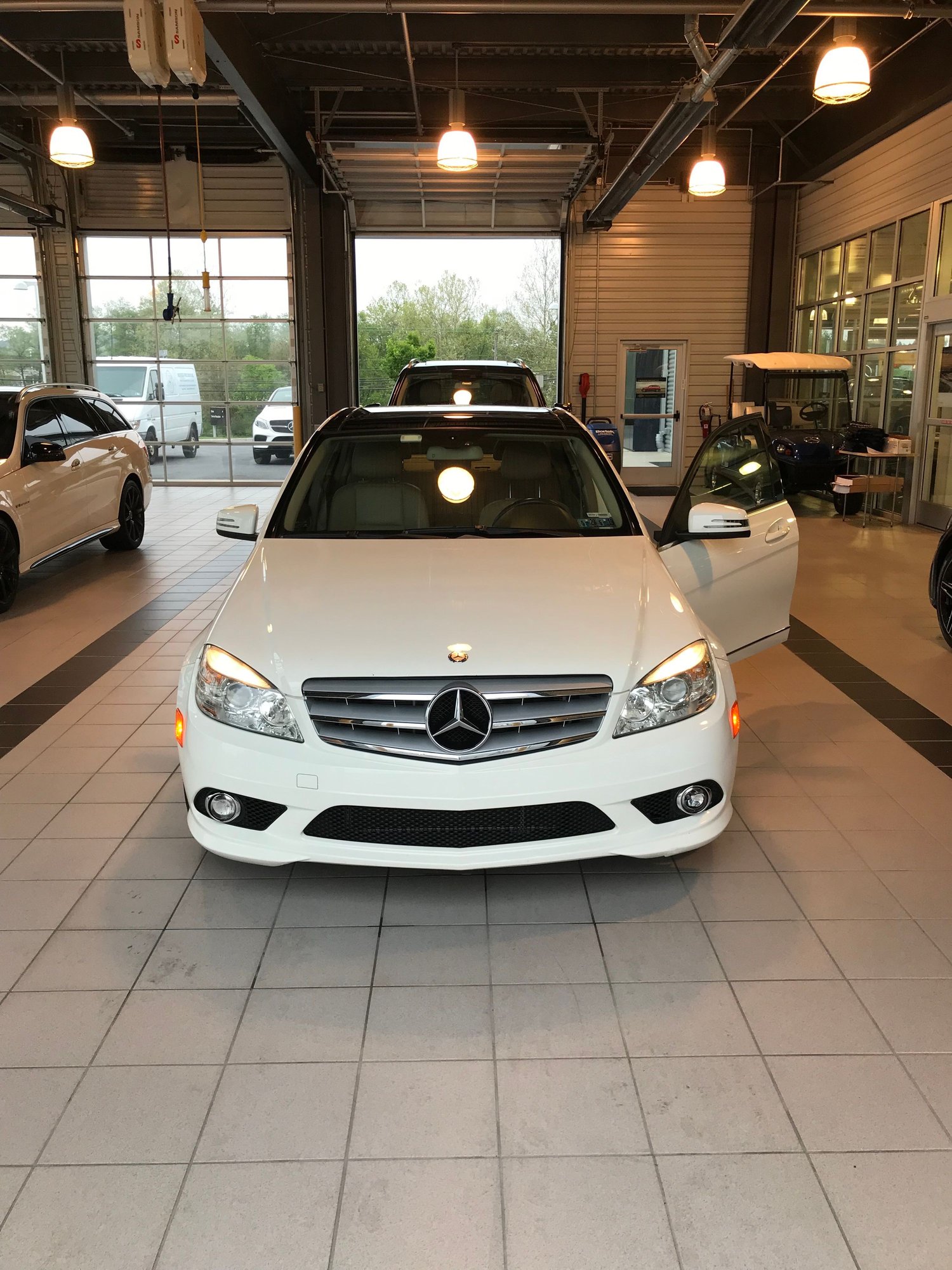 2010 Mercedes-Benz C300 - 2010 Mercedes-Benz C-Class C 300 Sport 4MATIC - Used - VIN WDDGF8BB5AF431593 - 117,500 Miles - 6 cyl - 4WD - Automatic - Sedan - White - York, PA 17402, United States