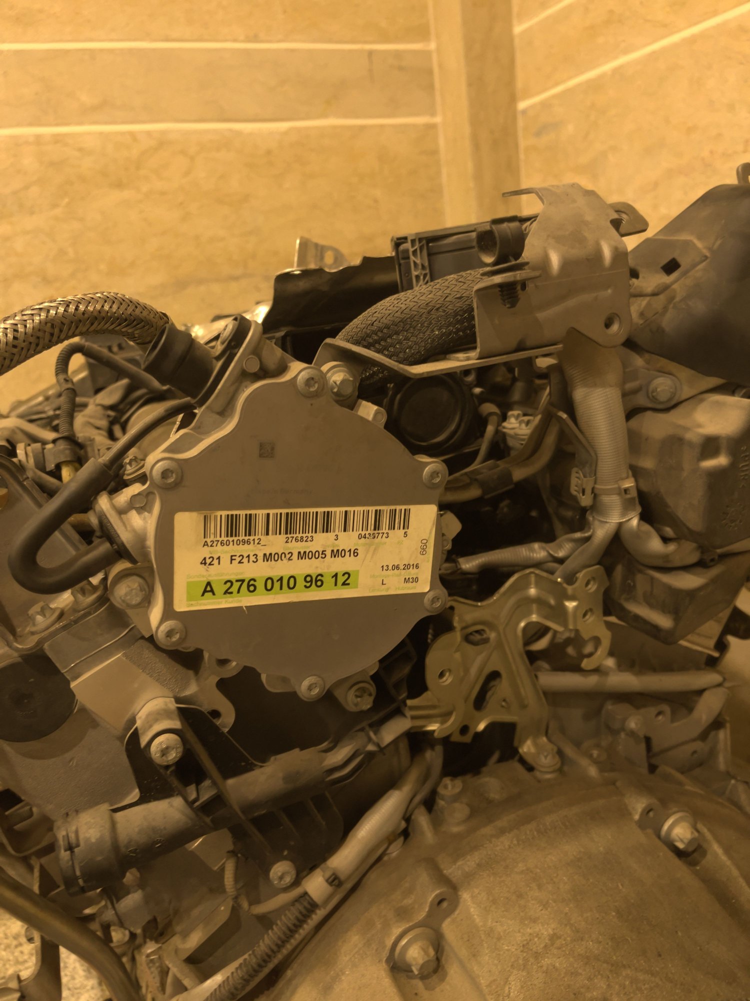 Engine - Complete - Complete engine M177 - Used - 2015 to 2023 Mercedes-Benz C63 AMG - 2015 to 2022 Mercedes-Benz C63 AMG S - Dubai, United Arab Emirates