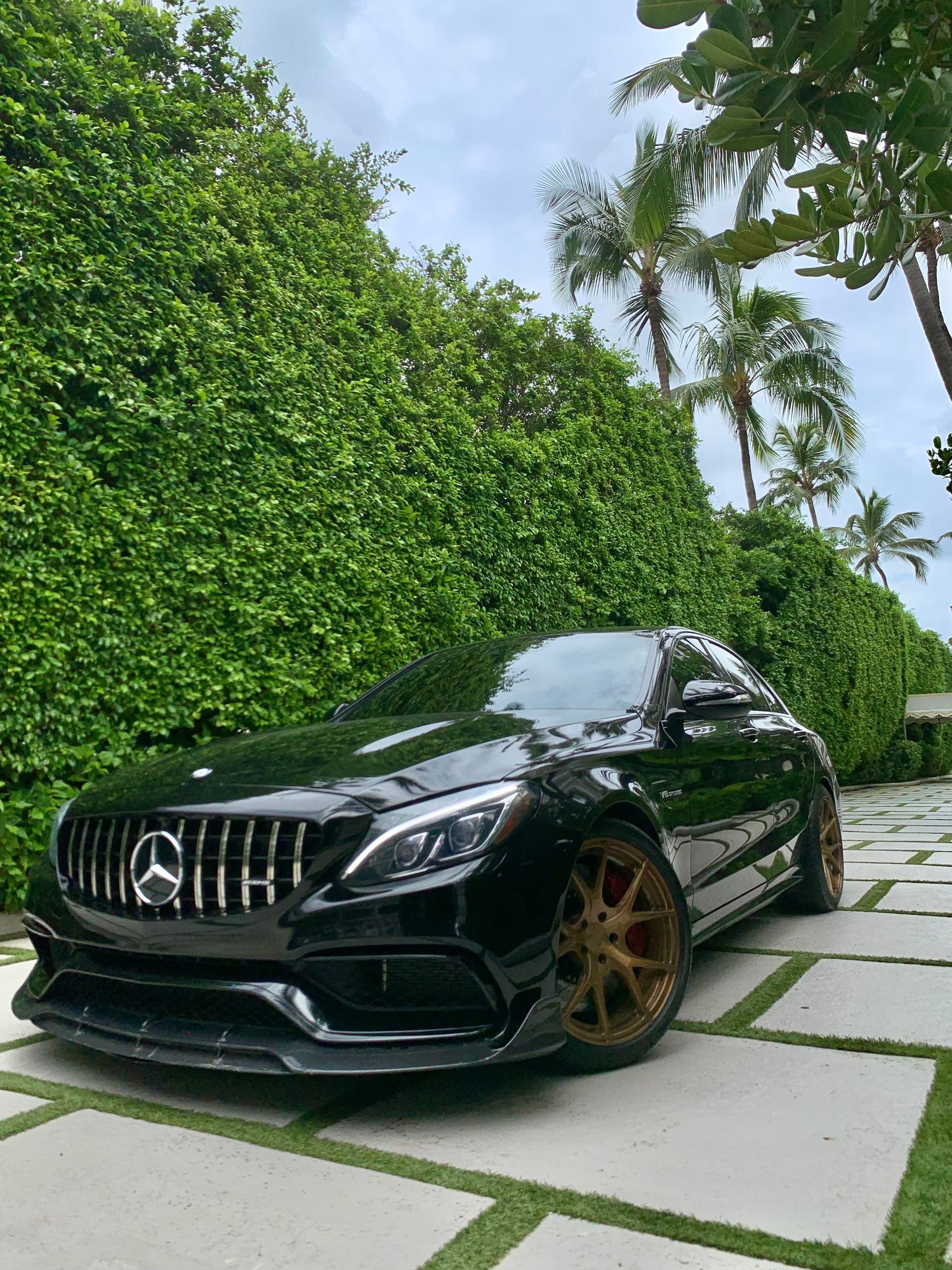 2015 Mercedes-Benz C63 AMG S - FL: C63S AMG 20k mods - Used - VIN 55SWF8HB0FU070748 - 121,500 Miles - 8 cyl - 2WD - Automatic - Sedan - Black - Delray, FL 33445, United States