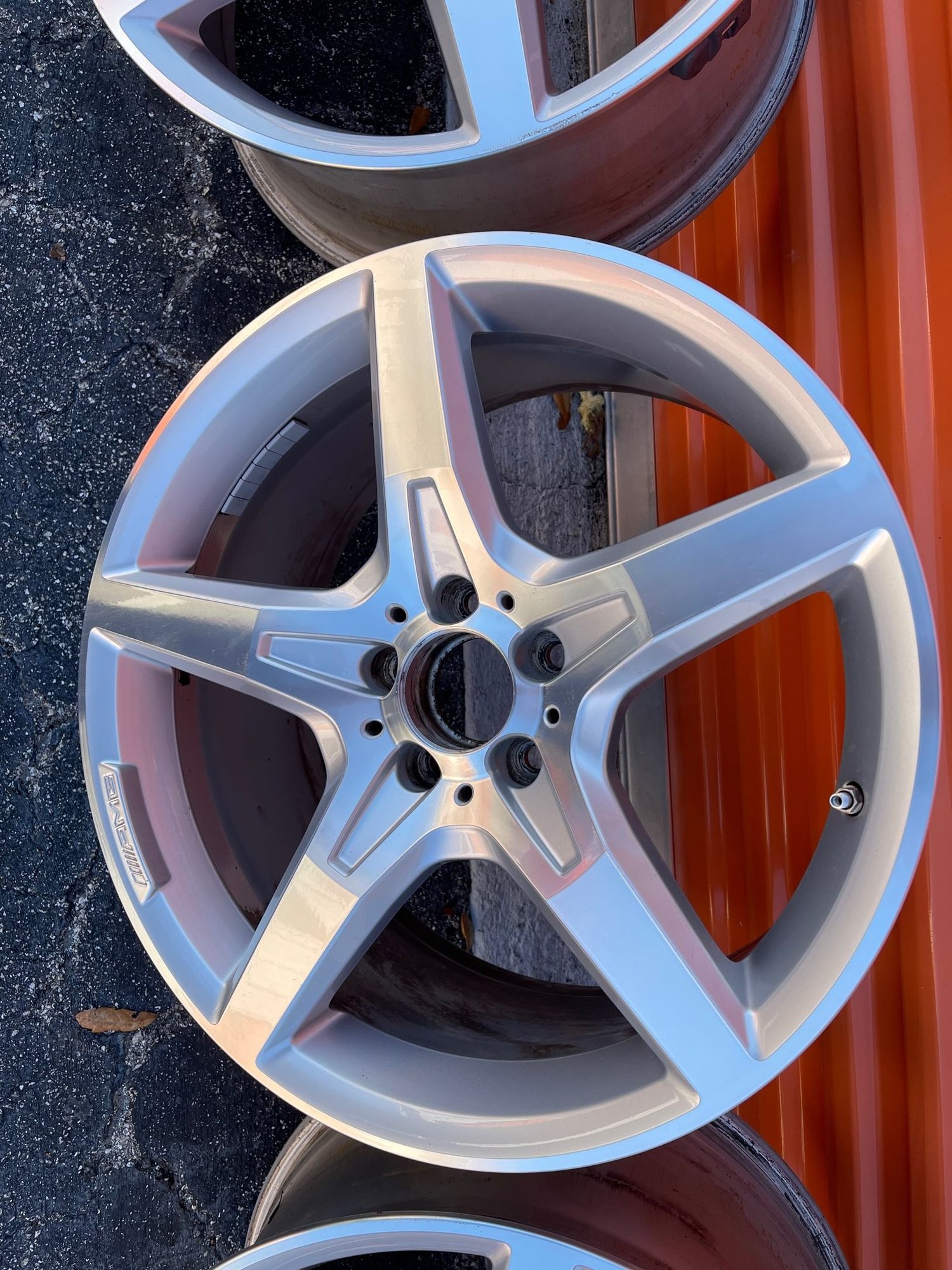 Wheels and Tires/Axles - 2013-2020 MERCEDES SL550 R231 19” FACTORY ROAD WHEEL SET, VERY GOOD CONDITION!!! - Used - 2013 to 2020 Mercedes-Benz SL550 - Sarasota, FL 34234, United States