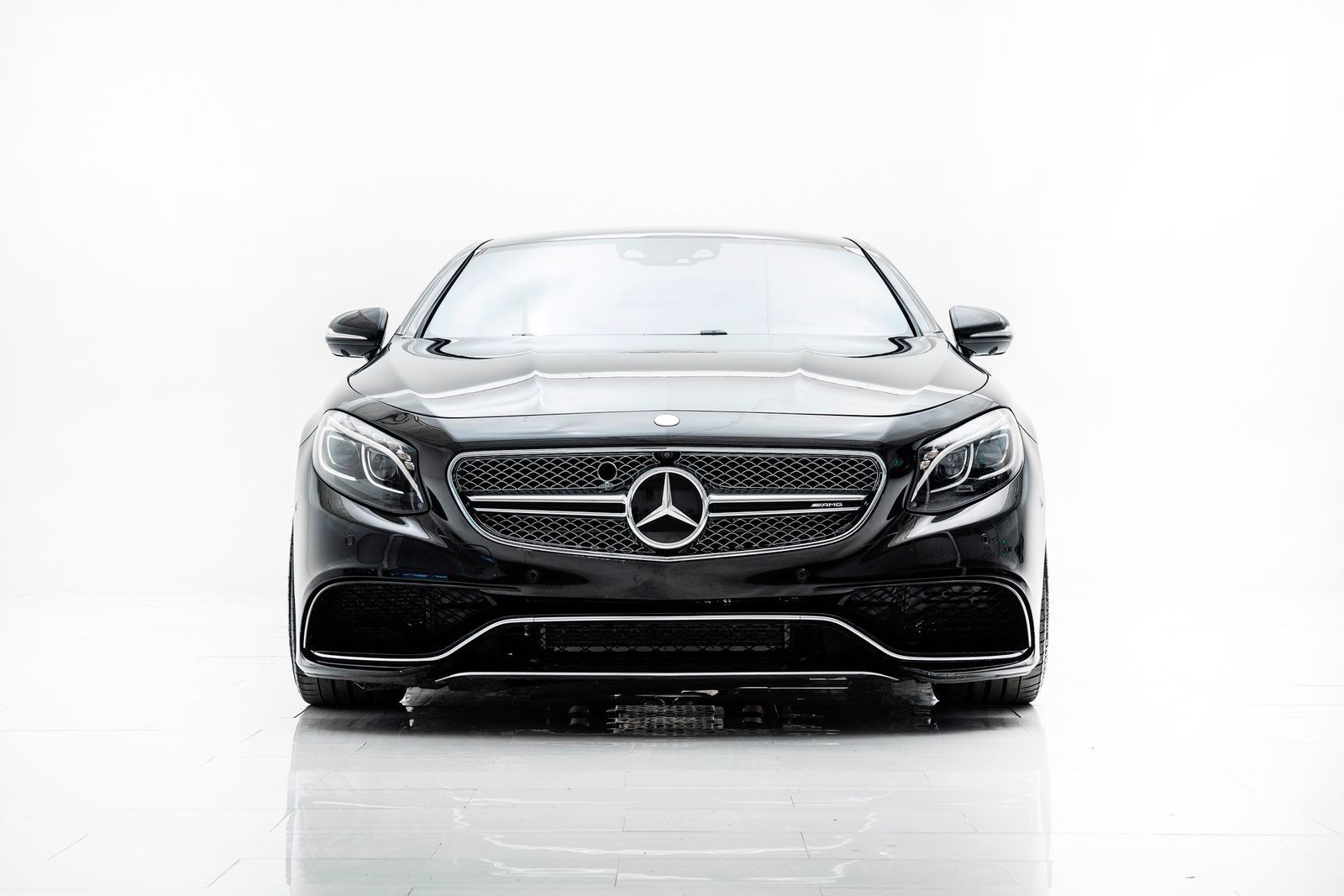2015 Mercedes-Benz S63 AMG - ONE OF A KIND DEALER BUILT! 2015 Mercedes Benz s63 AMG coupe renntech 3 / vossen / - Used - VIN Wddxj7jb2fa005441 - 52,000 Miles - 8 cyl - AWD - Automatic - Coupe - Black - Clarence, NY 14031, United States