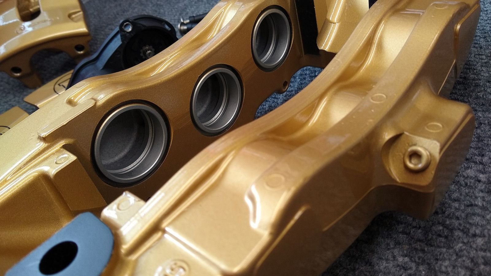 Brakes - F/S: Custom AMG/Brabus Brembo Brake Calipers - ML63, GLE63, W166, X166, W463 - Used - 2012 to 2019 Mercedes-Benz ML63 AMG - 2012 to 2019 Mercedes-Benz ML250 - 2012 to 2019 Mercedes-Benz ML350 - 2012 to 2019 Mercedes-Benz ML400 - 2012 to 2019 Mercedes-Benz ML550 - Mentor, OH 44060, United States