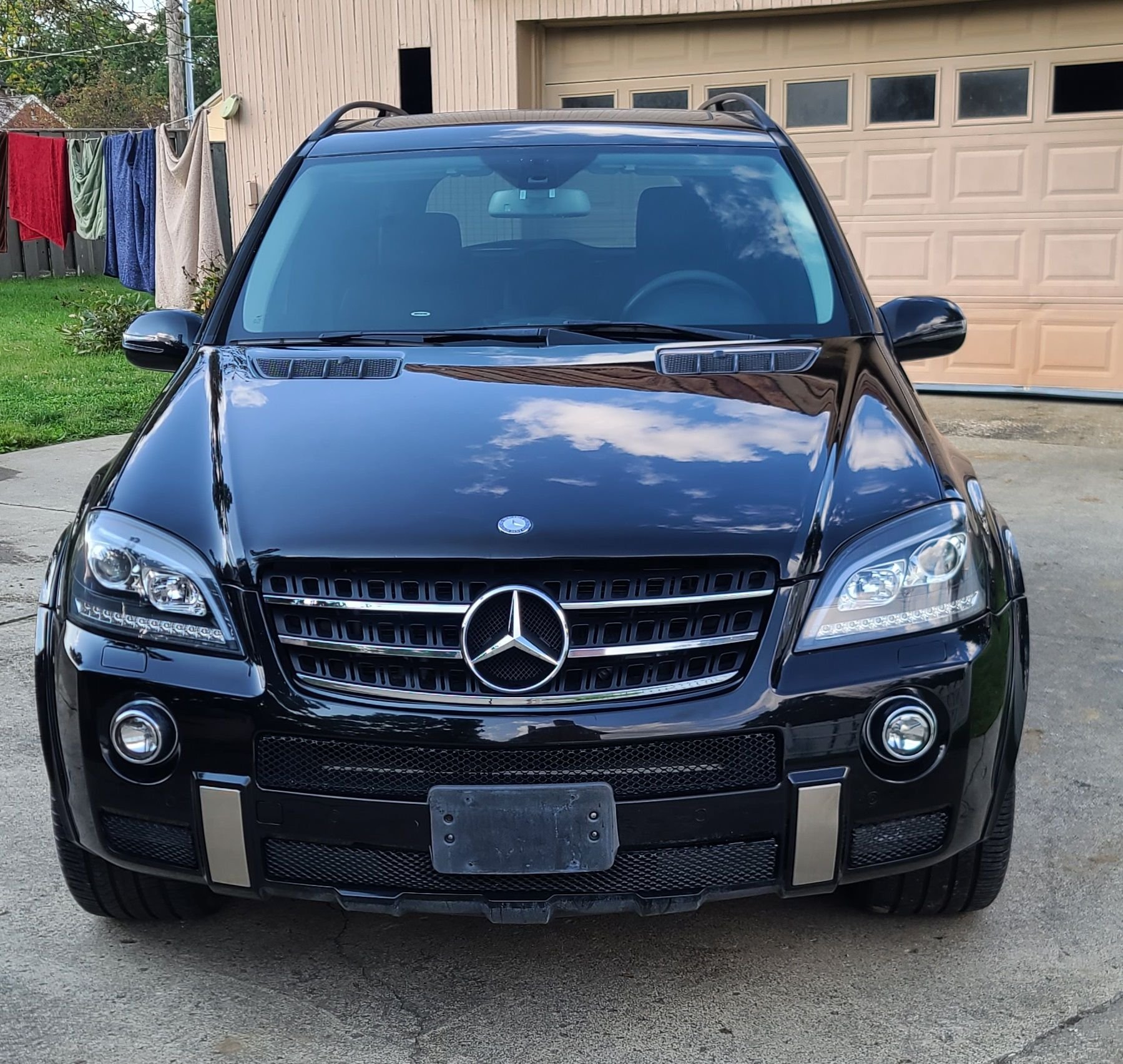 2008 Mercedes-Benz ML63 AMG - Super Clean Low Mileage ML63 AMG - Used - VIN 4JGBB77EX8A356132 - 8 cyl - AWD - Automatic - SUV - Black - Canal Winchester, OH 43110, United States