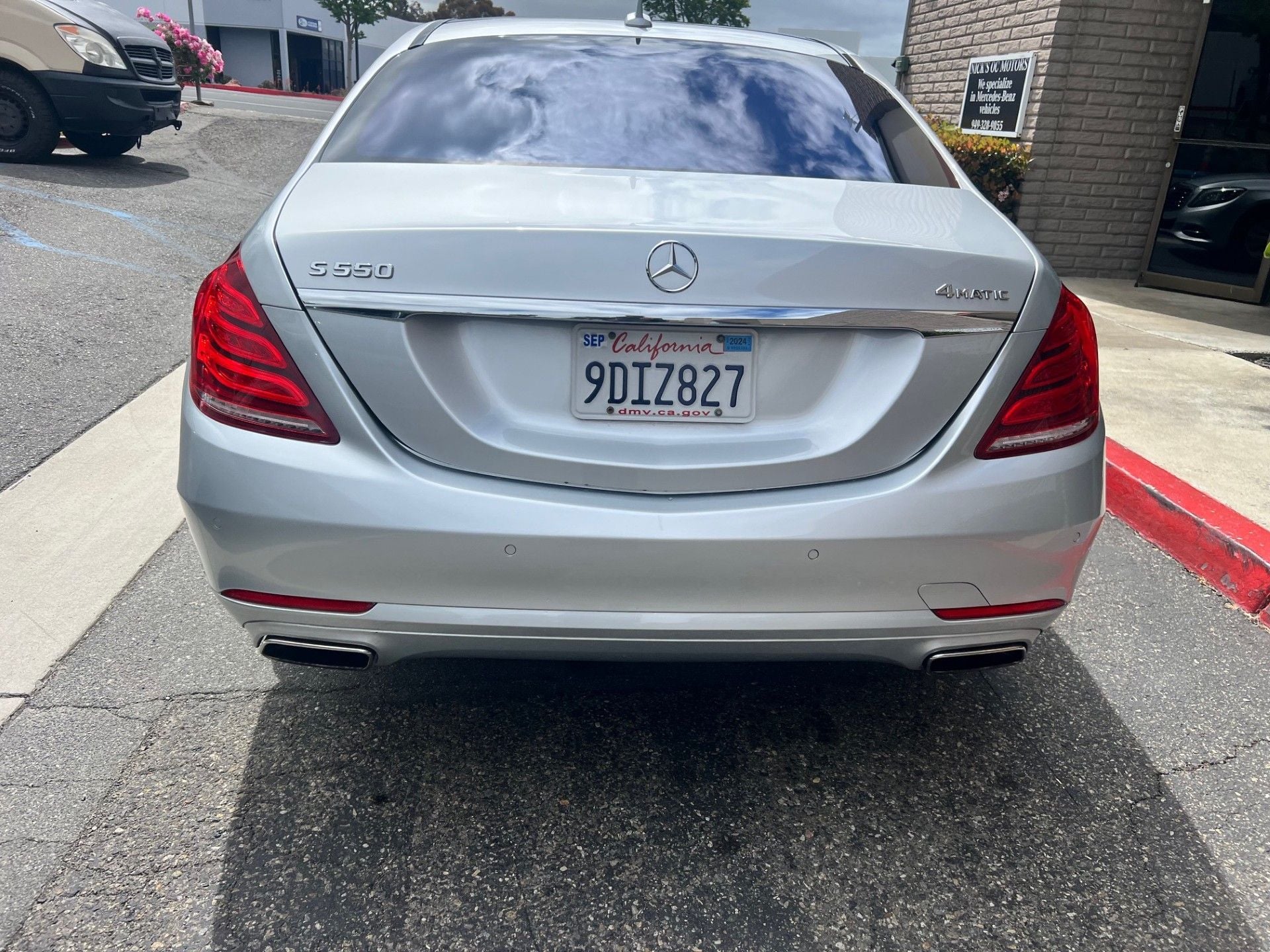 2017 Mercedes-Benz S550 - 2017 S 550 4m highly optioned, MB Master Tech Owned - Used - VIN WDDUG8FB9HA319705 - 51,900 Miles - 8 cyl - AWD - Automatic - Sedan - Silver - Mission Viejo, CA 92691, United States