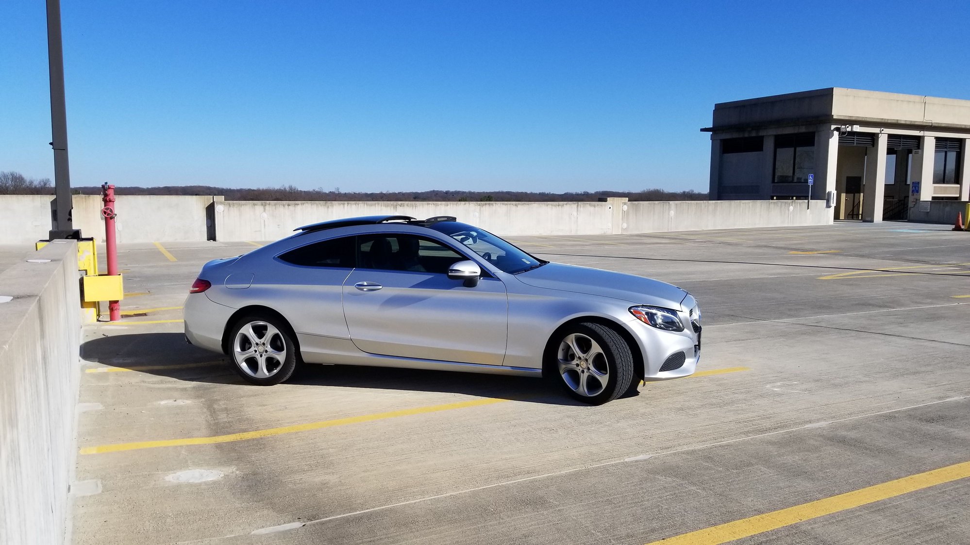 2017 Mercedes-Benz C300 - 2017 C300 4MATIC C-Class Coupe - Used - VIN WDDWJ4KB1HF336025 - 26,046 Miles - 4 cyl - AWD - Automatic - Coupe - Silver - Fairfax, VA 22031, United States