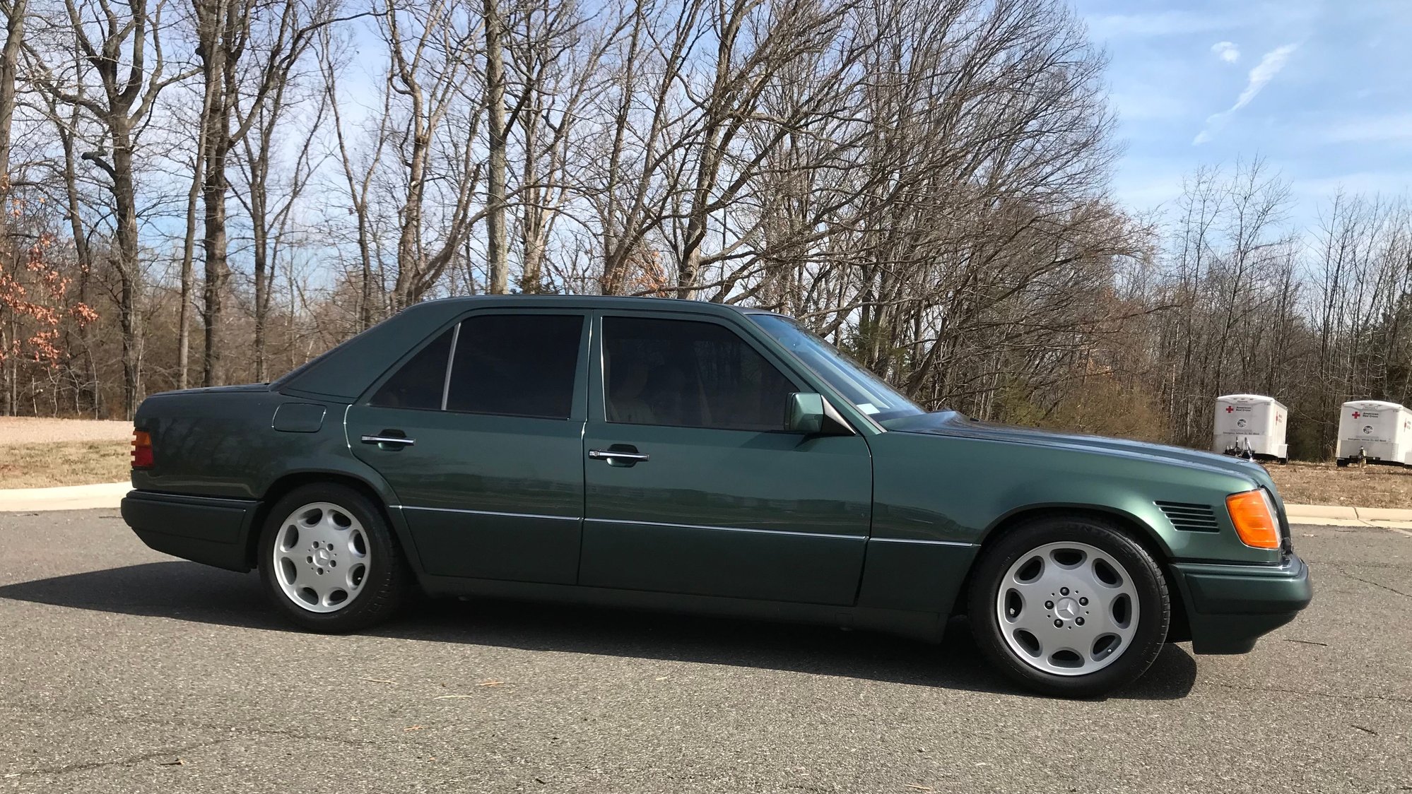 1995 Mercedes-Benz E300 - 1995 Mercedes-Benz E300 Diesel (Garage kept, dealership serviced, adult owned) - Used - VIN WDBEB31E6SC157429 - 239,801 Miles - 6 cyl - 2WD - Automatic - Sedan - Other - Manassas Park, VA 20111, United States
